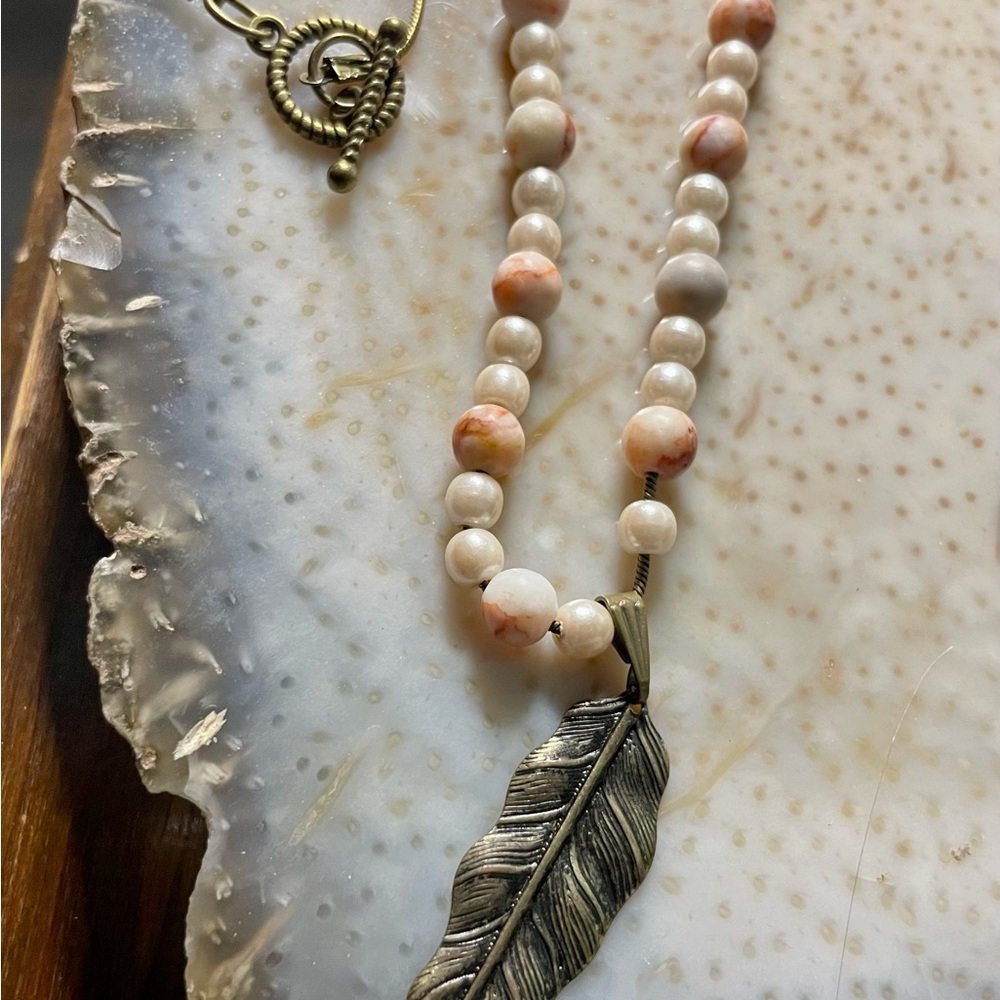 Pink Mesh Jasper & Faux Pearl Necklace